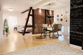 JASTA Homes Altstadt, zentral, überdachter Parkplatz, Netflix, Vollausstattung, Loft, modern und Komfort